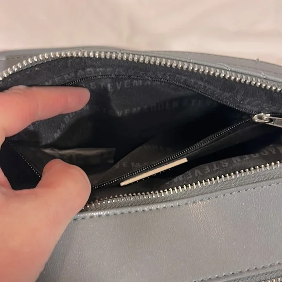 Steve Madden Grey Crossbody Bag - Picture 5 of 10